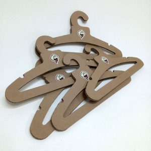 Ganchos de ropa ecológicos / 12 unidades